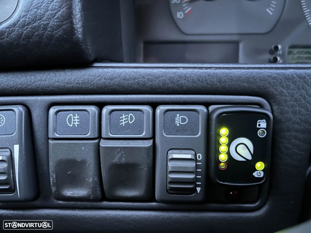 Volvo C70 2.0 LT - 12