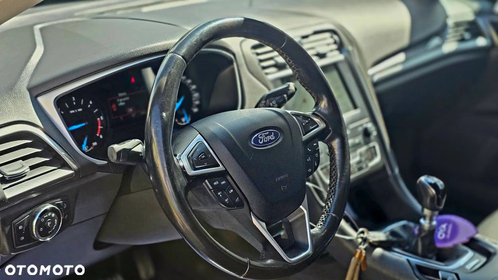 Ford Mondeo 2.0 TDCi Titanium - 12
