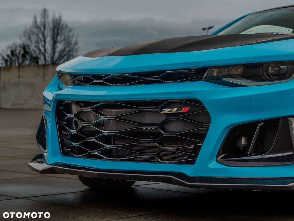 Chevrolet Camaro - 12