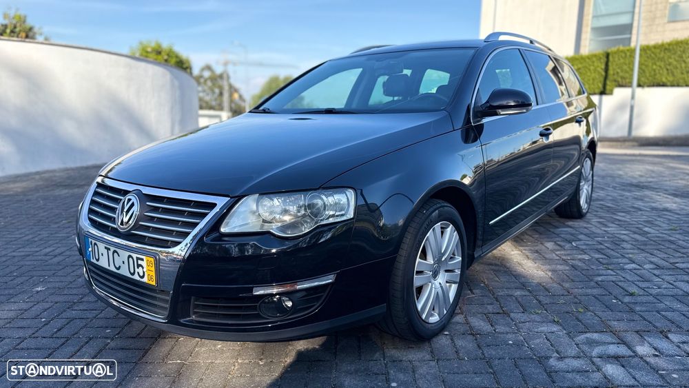 VW Passat Variant 2.0 TDI DPF DSG Sportline - 1