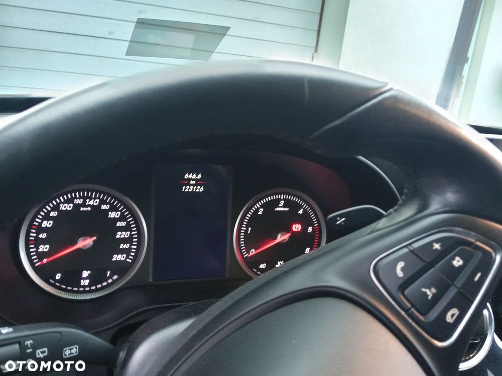 Mercedes-Benz Klasa C 200 (BlueTEC) d 7G-TRONIC - 6