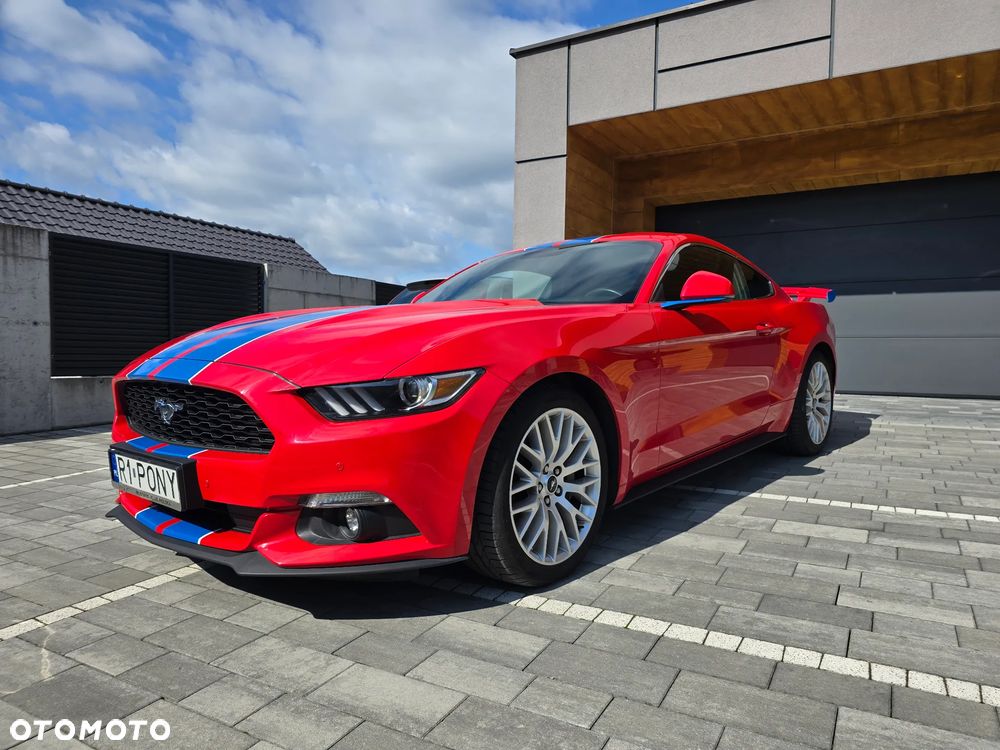 Ford Mustang - 3
