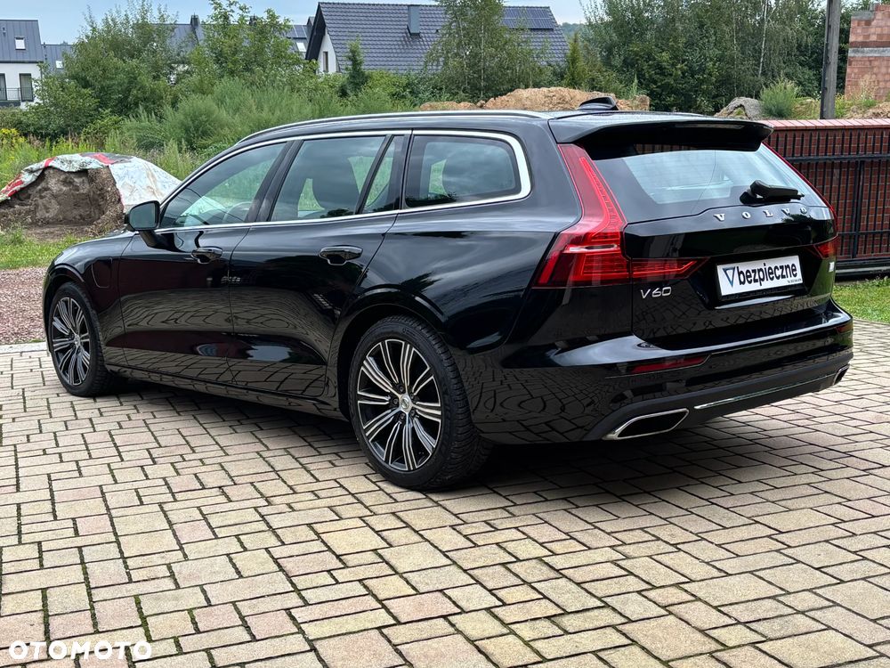 Volvo V60 T6 AWD Plug-In Hybrid Inscription - 8