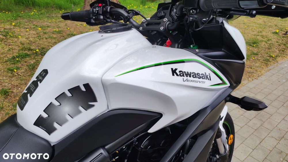 Kawasaki Versys 650 - 13