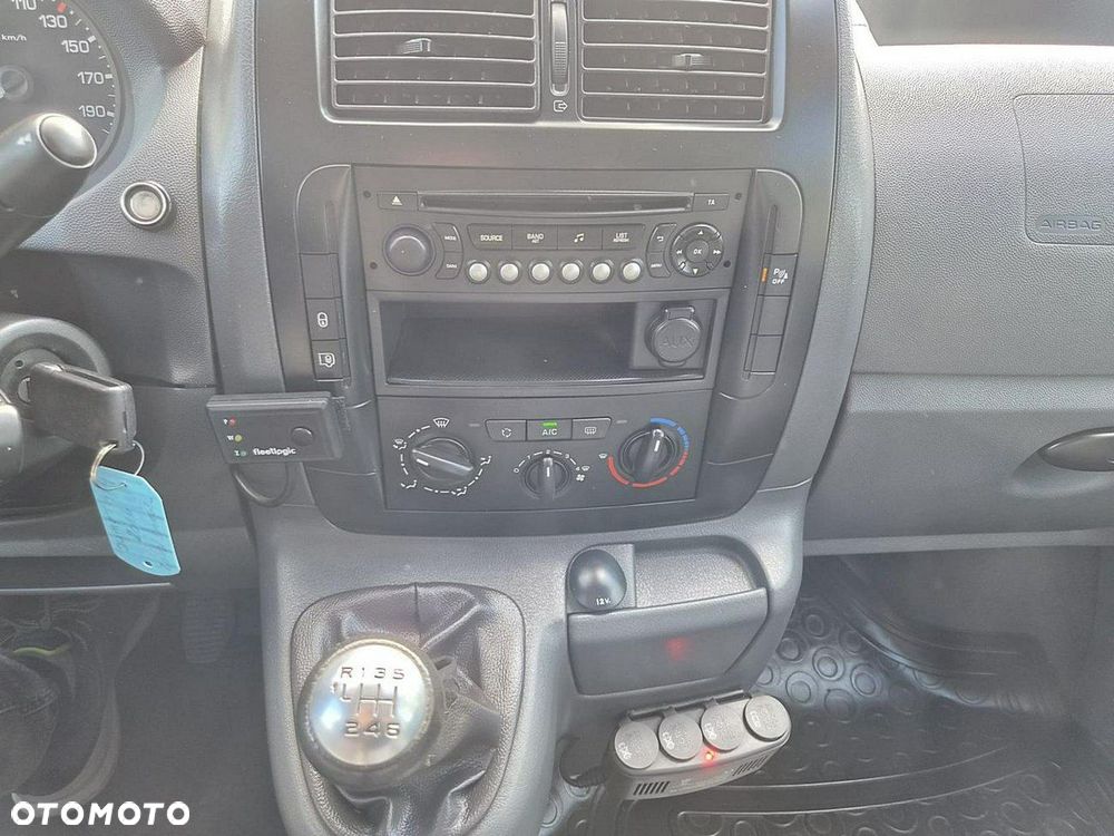 Citroën Jumpy - 10