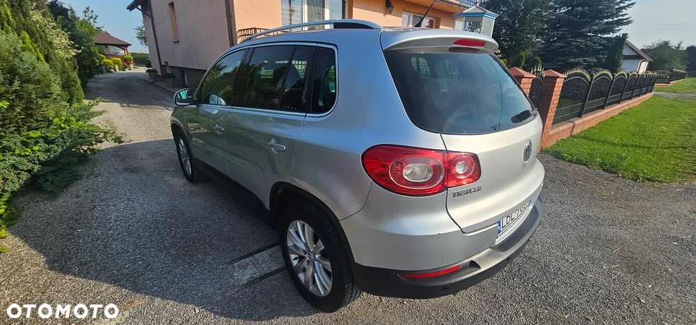 Volkswagen Tiguan - 13