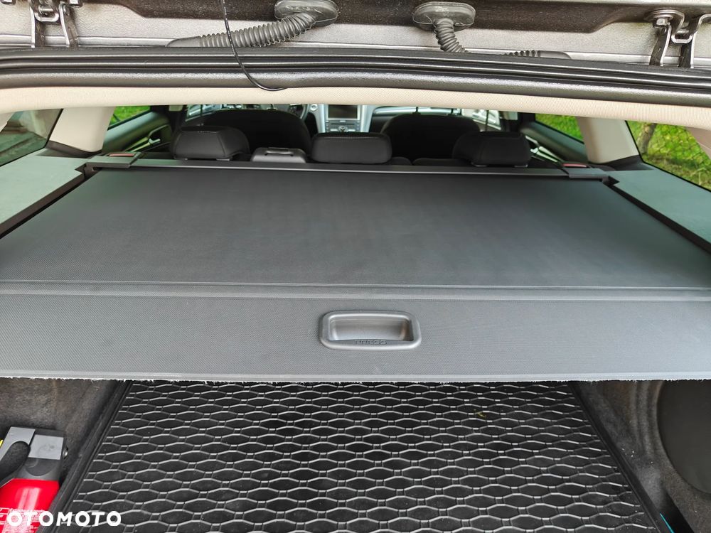 Ford Mondeo 2.0 TDCi Titanium PowerShift - 38