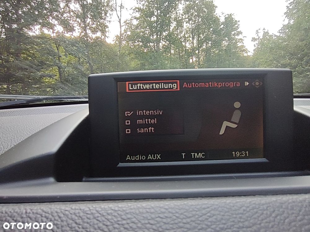 BMW Seria 1 120d DPF - 8