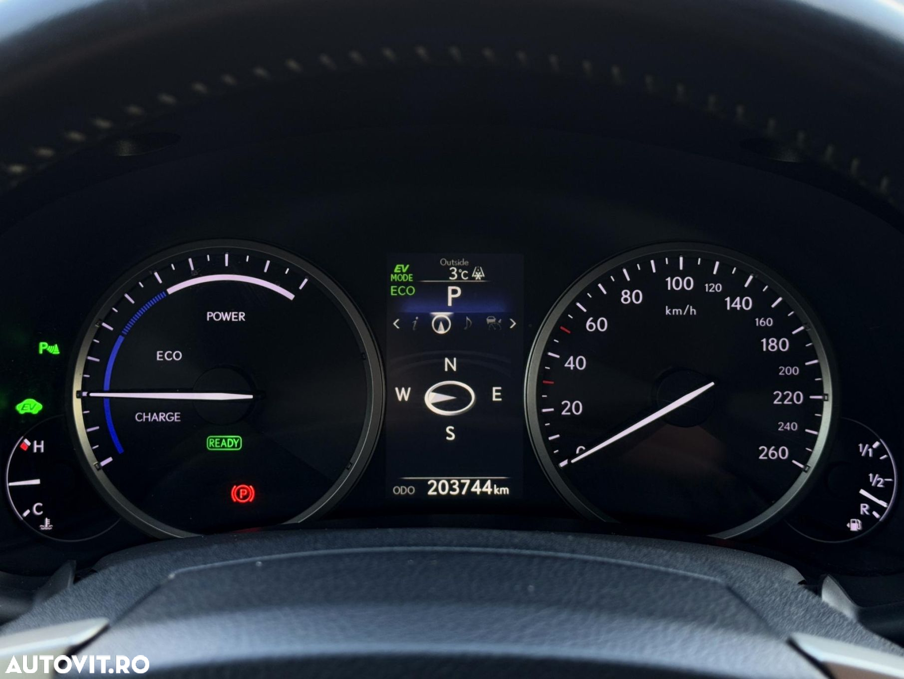 Lexus Seria NX - 16