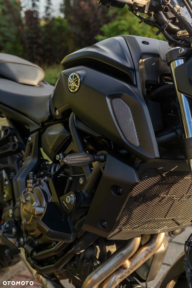 Yamaha MT - 19