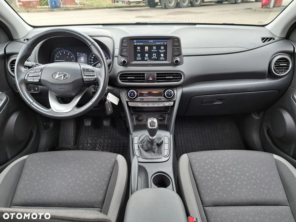 Hyundai Kona - 23