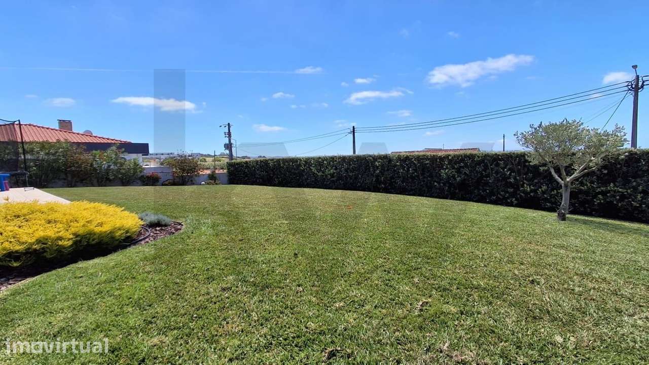 EXCLUSIVO  -  VILLA T4 COM PISCINA E JARDIM - ERICEIRA - Grande imagem: 4/57