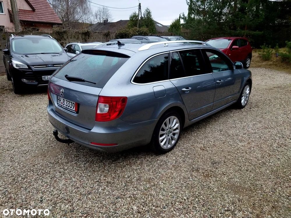 Skoda Superb 2.0 TDI Elegance DSG - 5