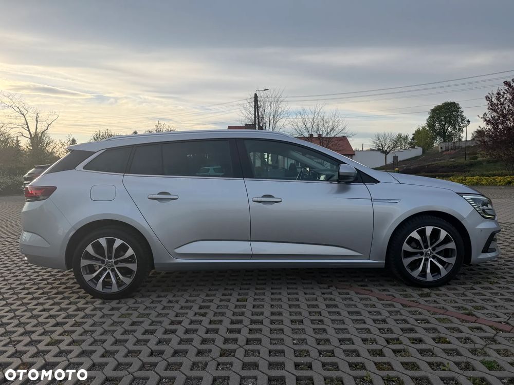 Renault Megane 1.5 Blue dCi Intens - 12