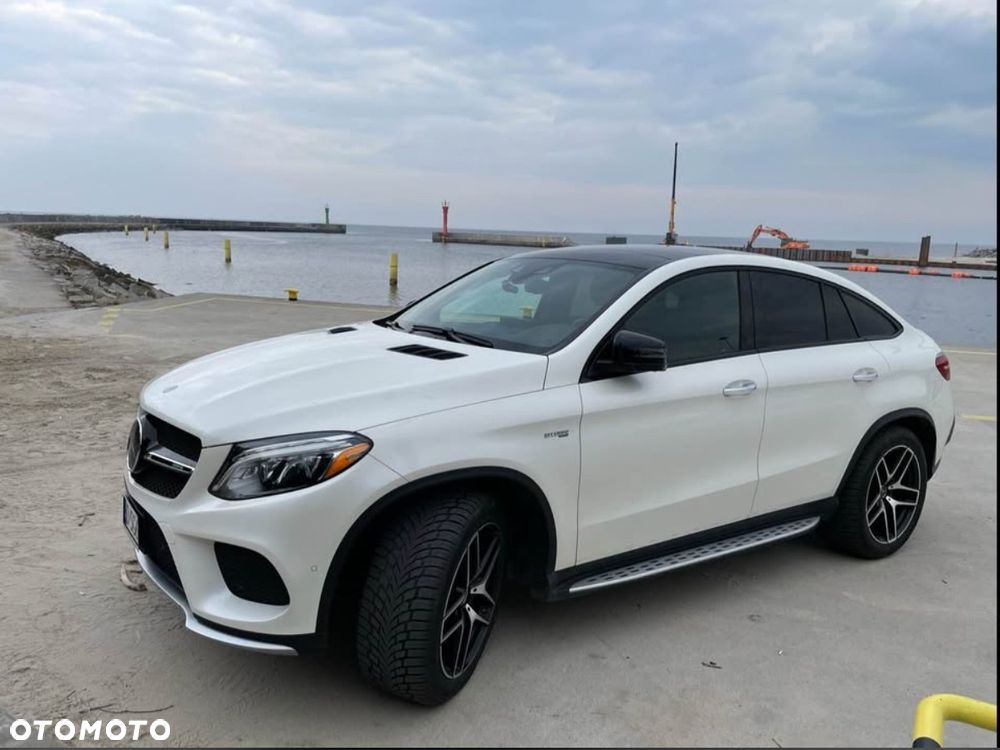 Mercedes-Benz GLE 450 AMG 4-Matic - 3