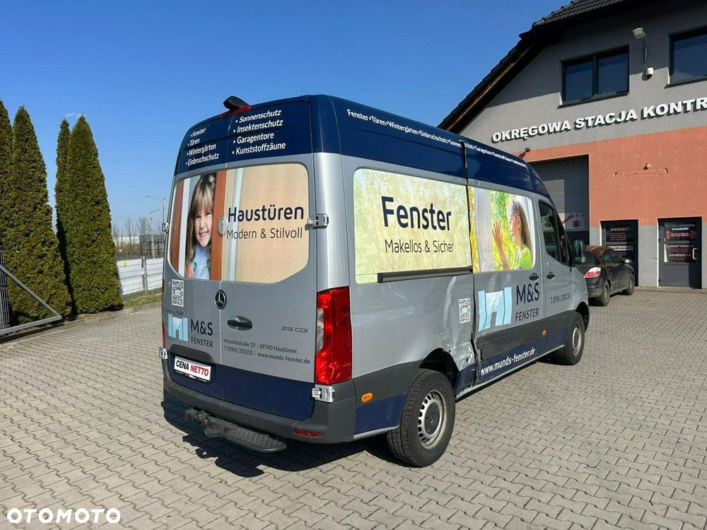 Mercedes-Benz Sprinter - 6
