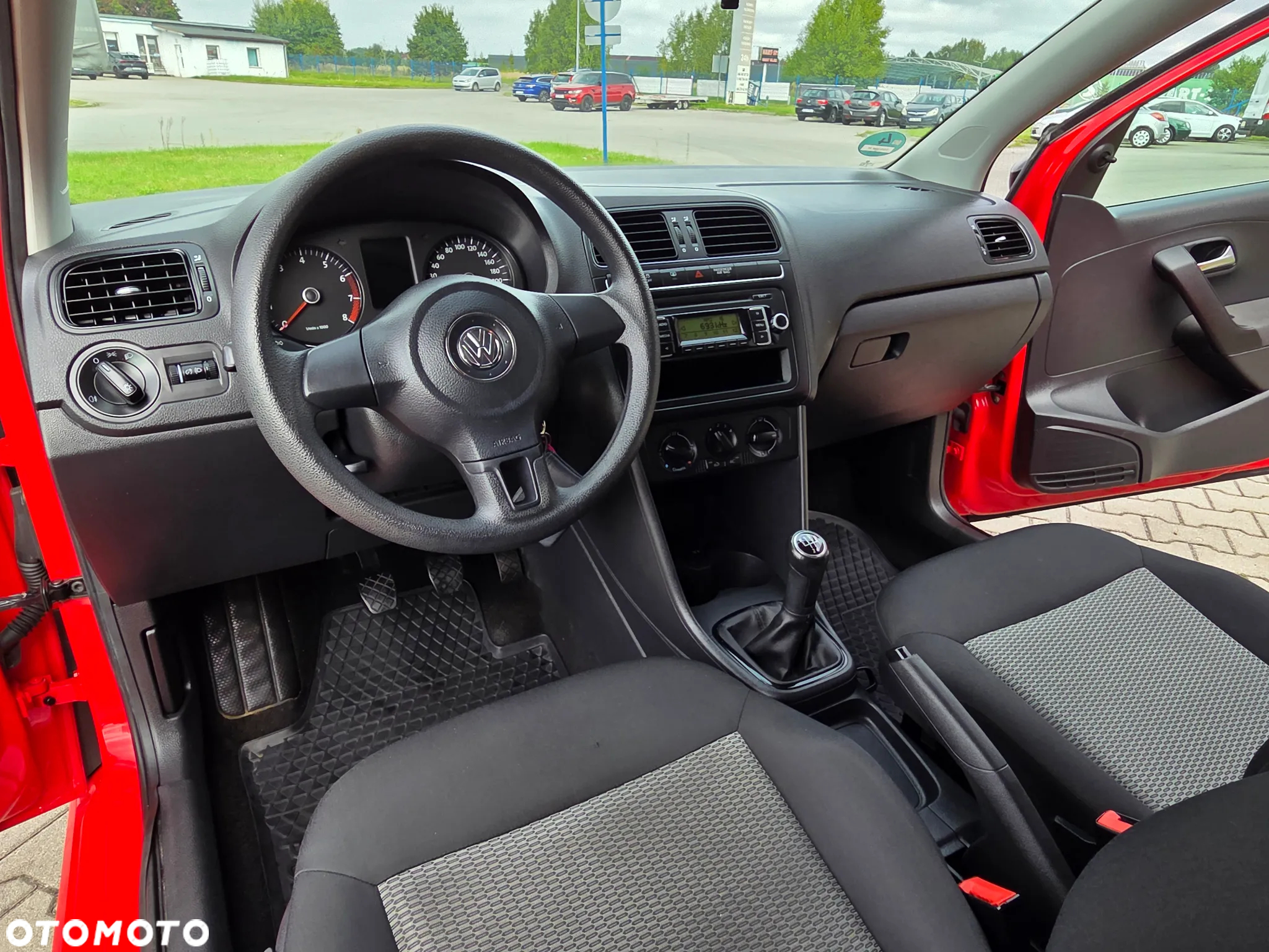 Volkswagen Polo 1.2 Comfortline - 26