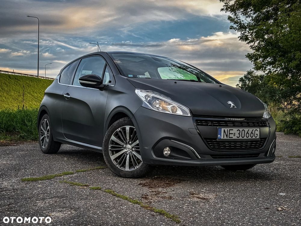 Peugeot 208 1.2 PureTech Allure S&S - 7