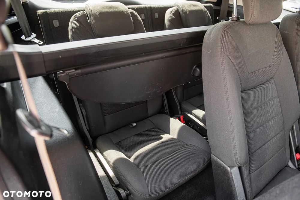Ford S-Max 2.0 FF Titanium - 25