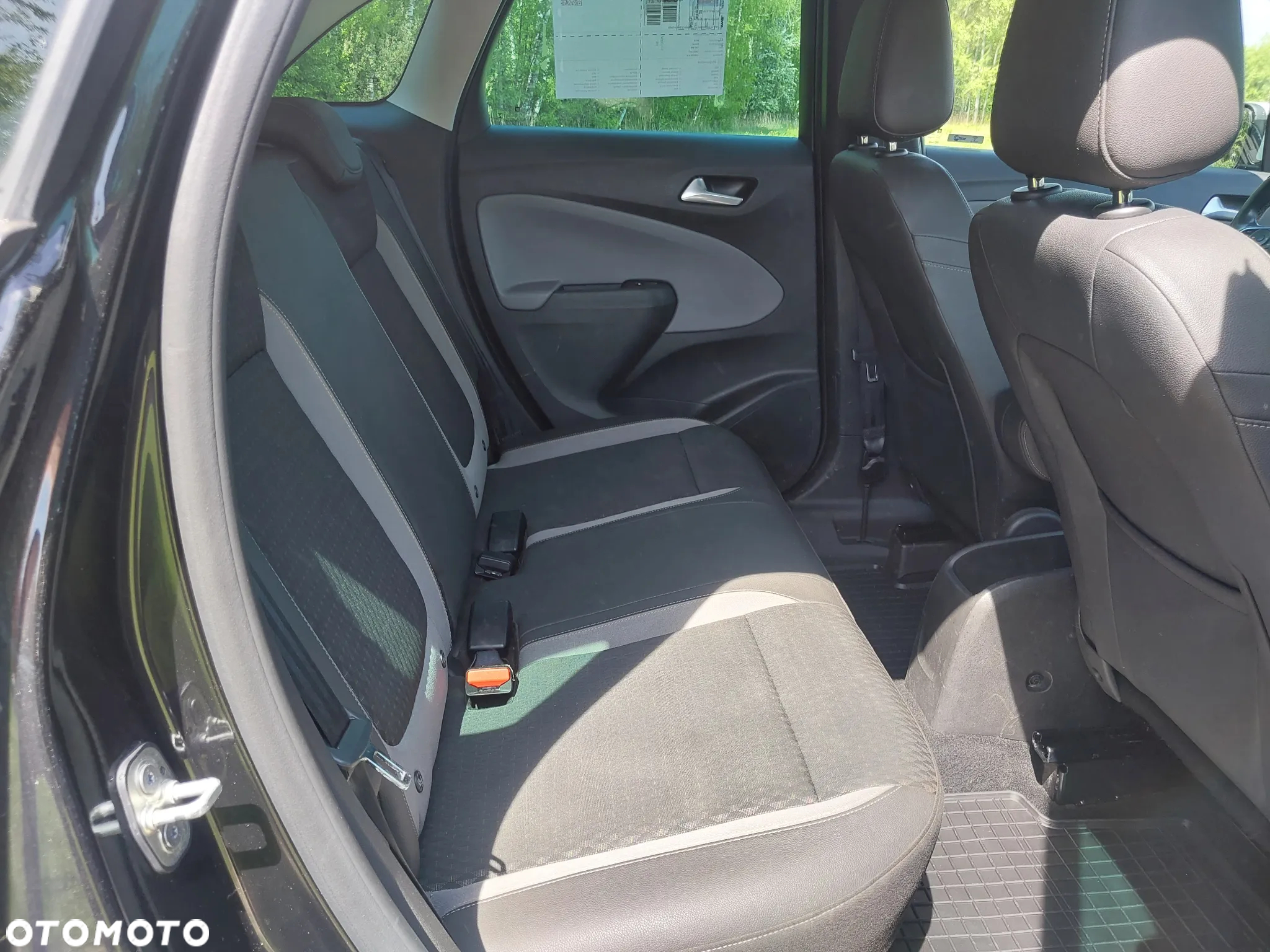 Opel Crossland X - 26