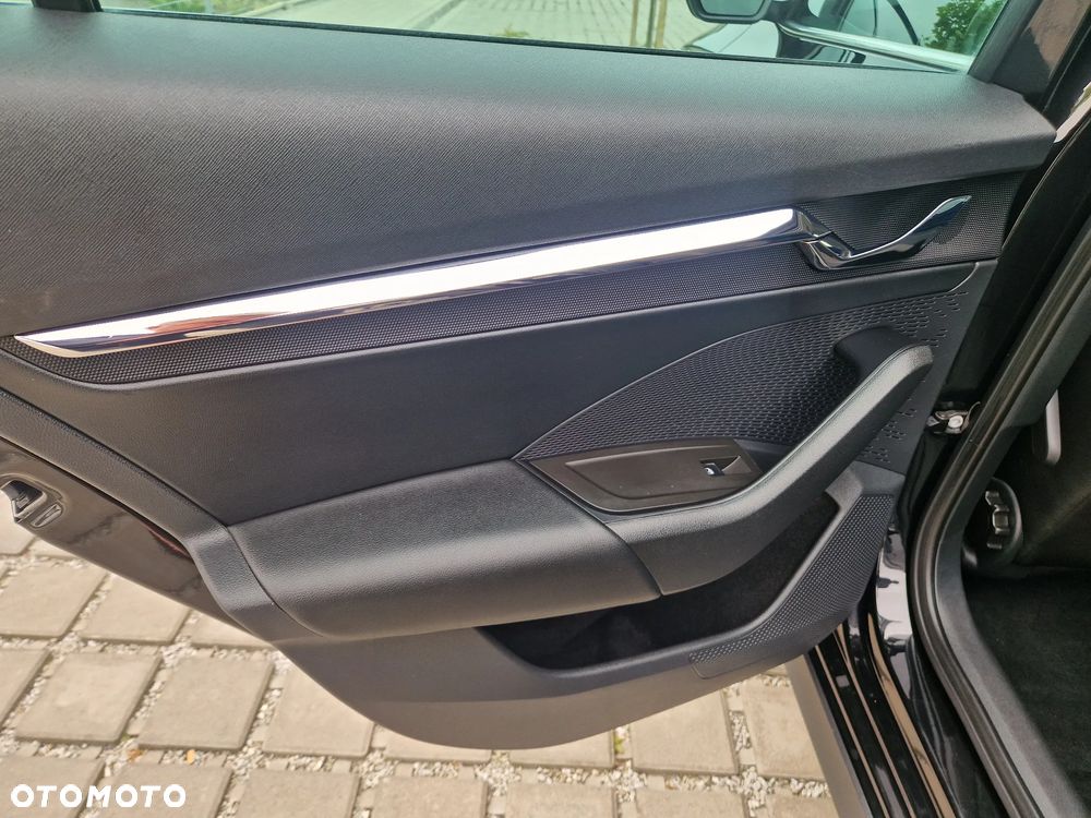 Skoda Octavia 2.0 TDI 4x4 DSG Scout - 10