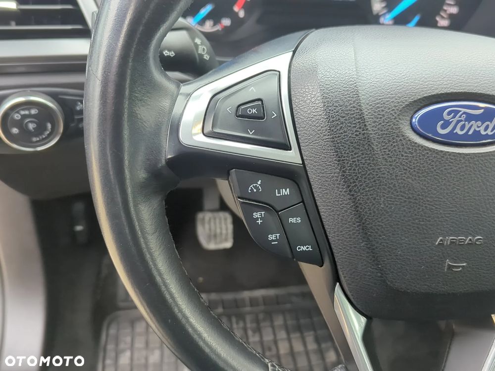 Ford Mondeo 1.6 TDCi ECOnetic Titanium - 31