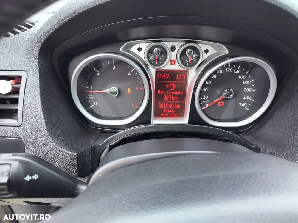 Ford Kuga 2.0 TDCi 4x4 Titanium - 11