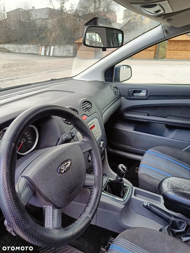 Ford Focus 1.6 Trend - 6