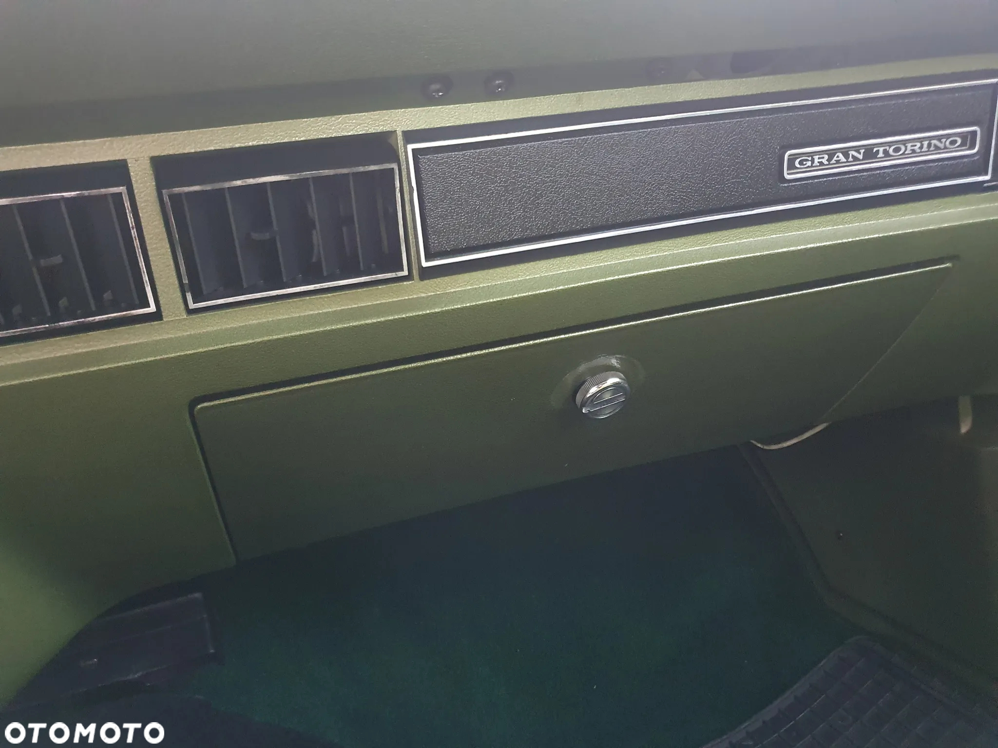 Ford Inny - 8