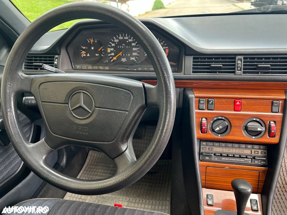 Mercedes-Benz E - 13