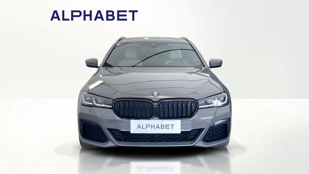 BMW Seria 5 530e xDrive - 8