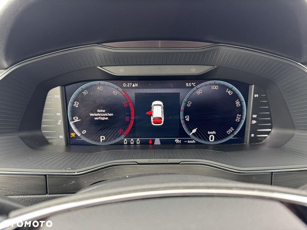 Skoda Superb 2.0 TDI DSG Ambition - 11