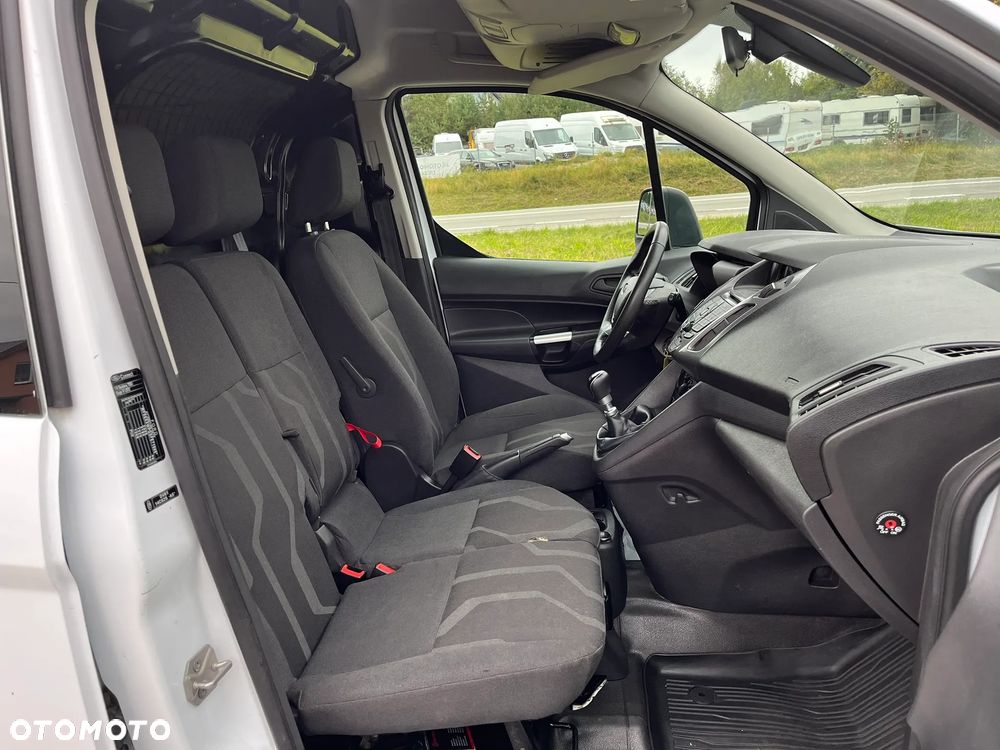 Ford Connect - 12