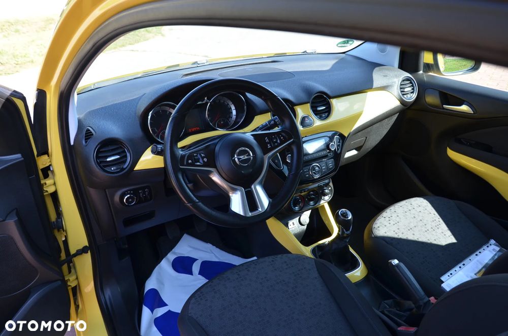 Opel Adam 1.2 - 13