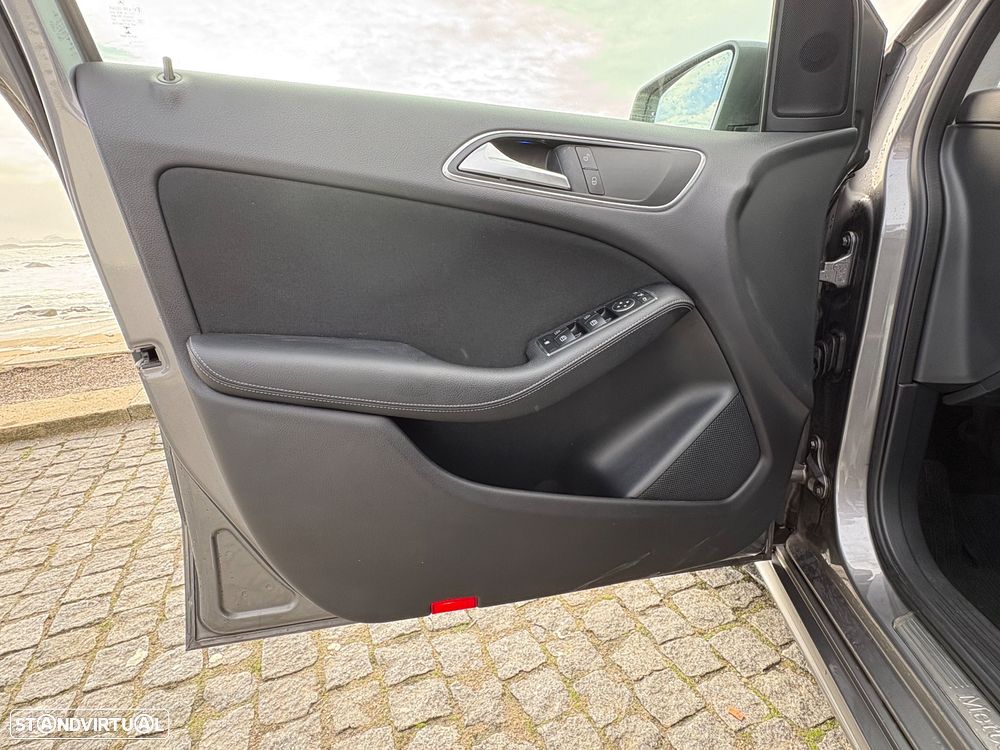 Mercedes-Benz B 200 CDi Style Aut. - 20