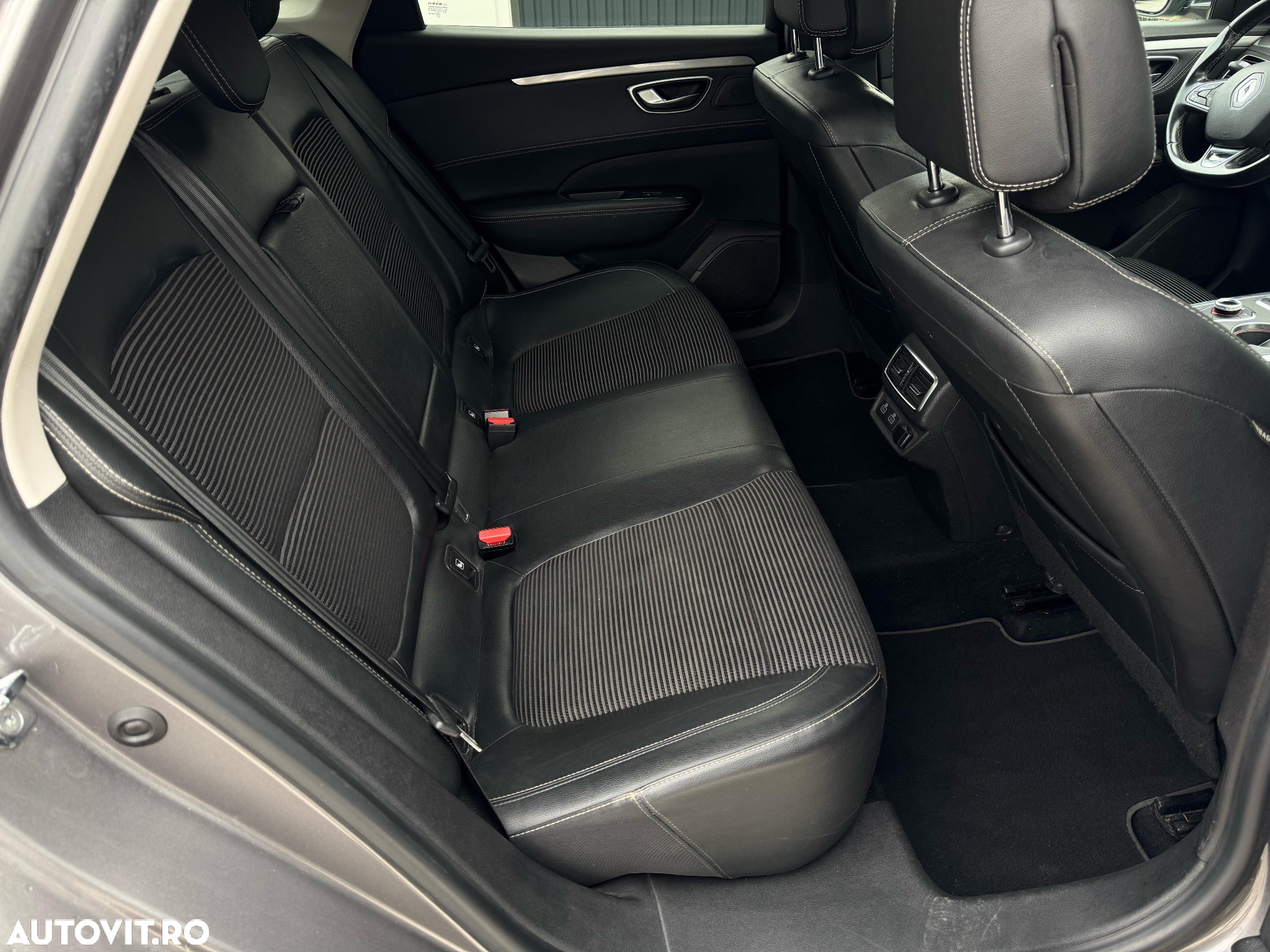 Renault Talisman Blue dCi 160 EDC INTENS - 12