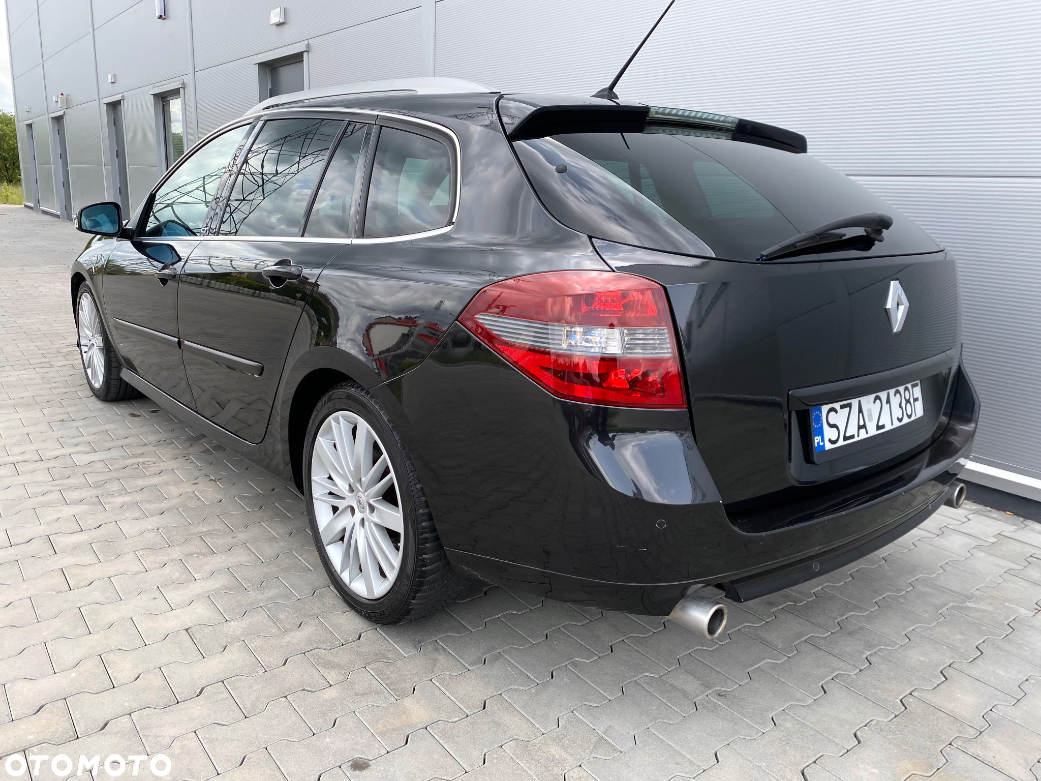 Renault Laguna 2.0 dCi GT - 9