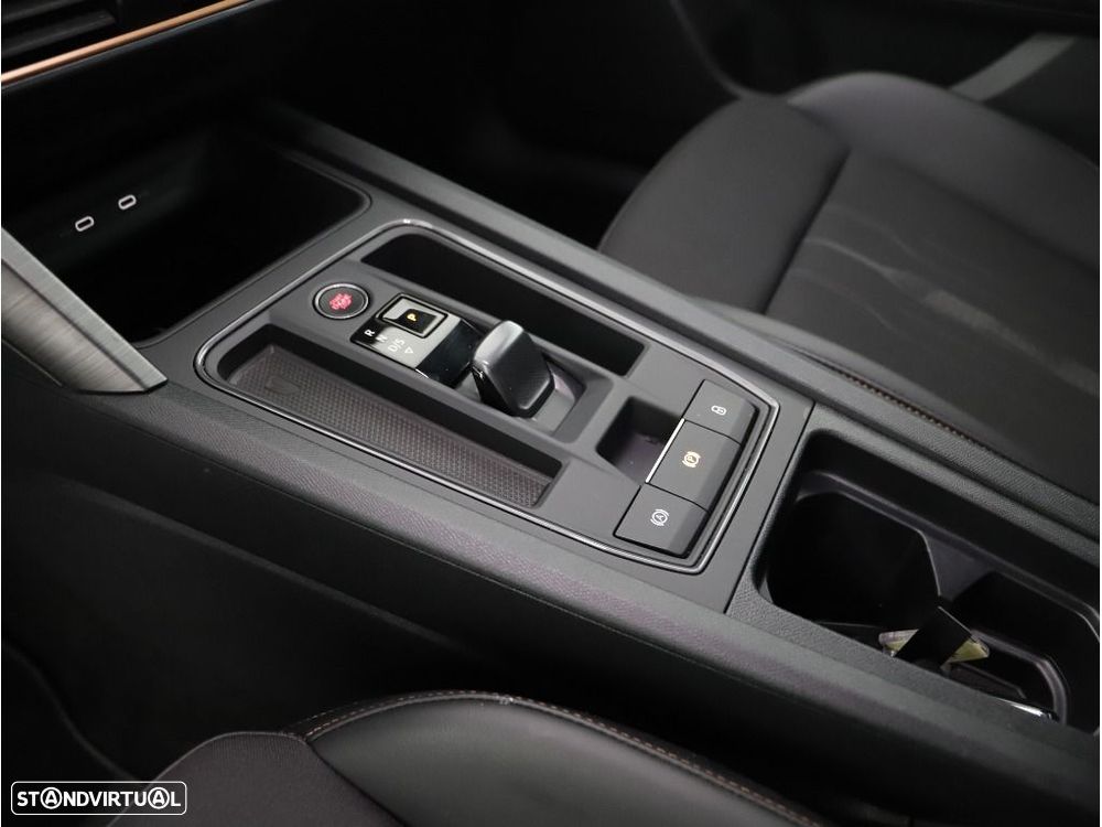 Cupra Formentor 1.4 e-Hybrid DSG VZ - 22