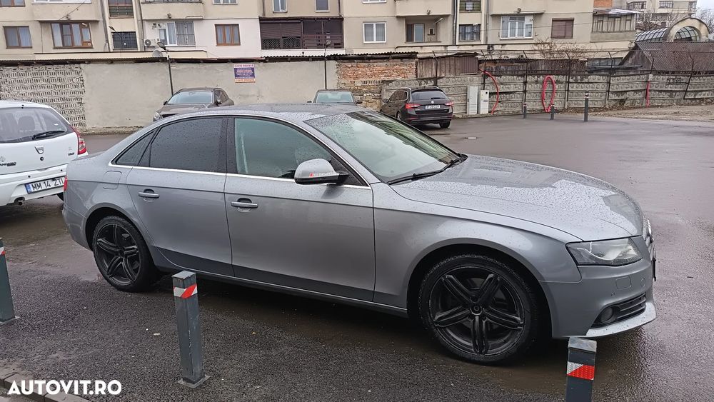 Audi A4 2.0 TDI DPF multitronic Ambiente - 20