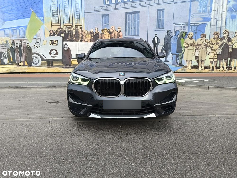 BMW X1 xDrive25i Sport Line - 7