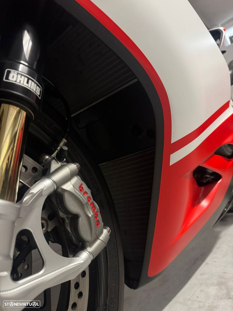 Ducati 1299 Superleggera - 11