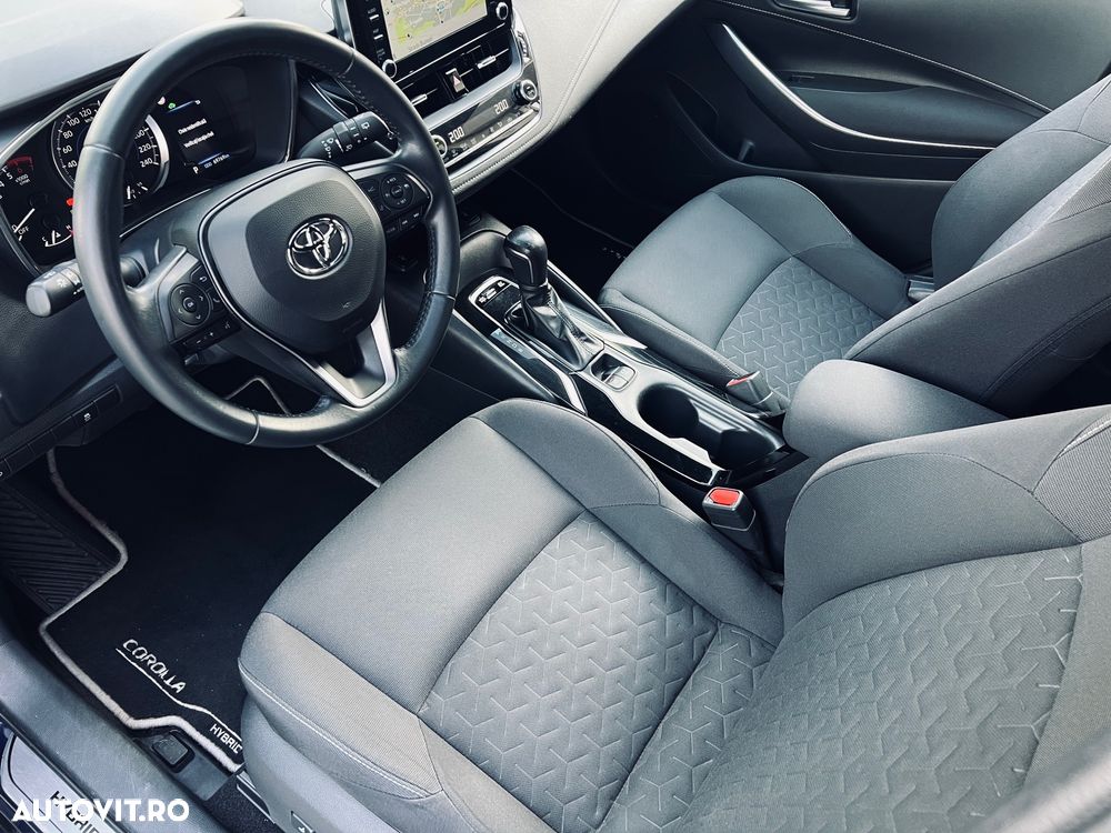 Toyota Corolla 1.8 Business Edition - 10
