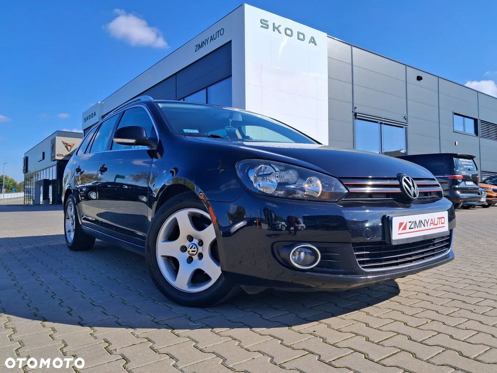 Volkswagen Golf - 1