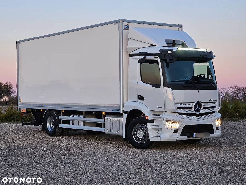 Mercedes-Benz Actros - 10