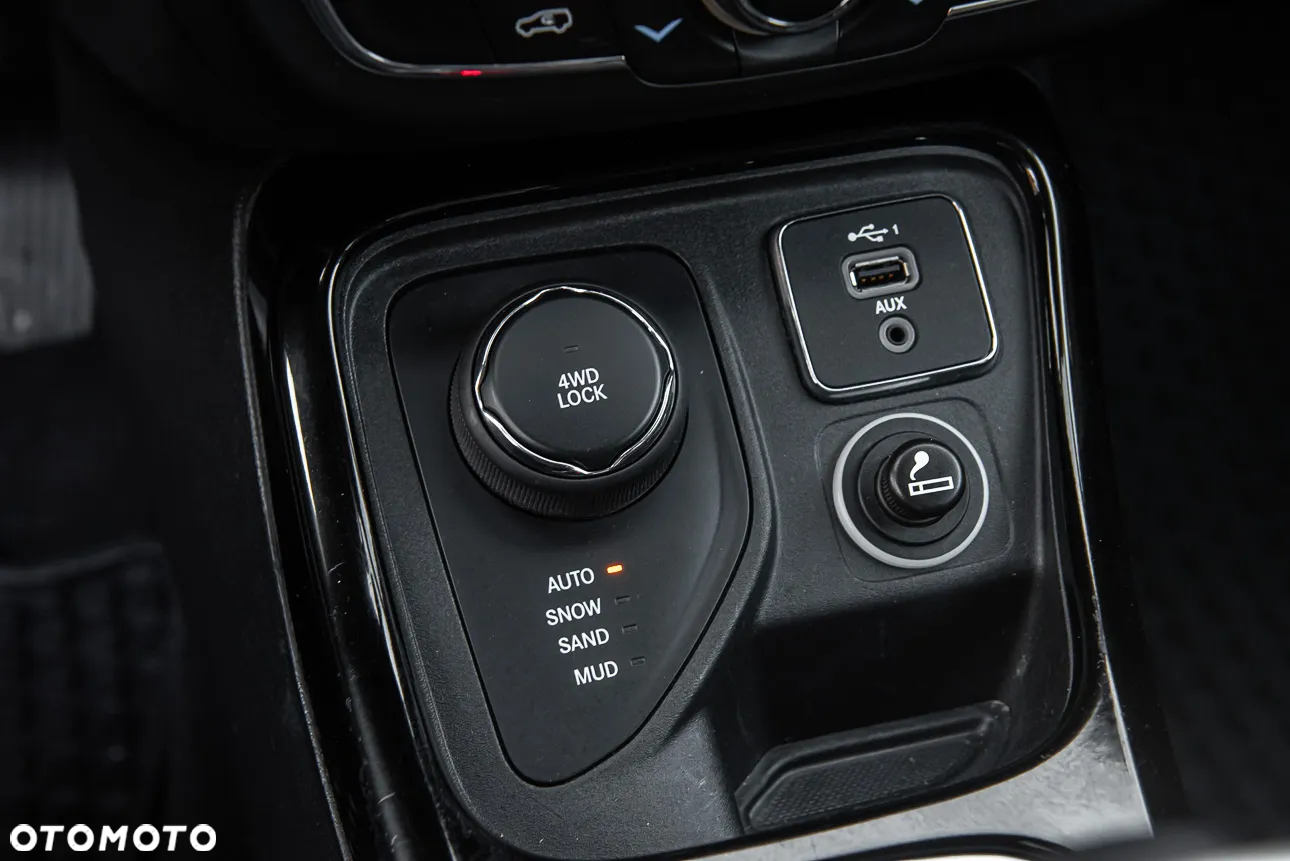Jeep Compass 1.4 TMair Limited 4WD S&S - 22