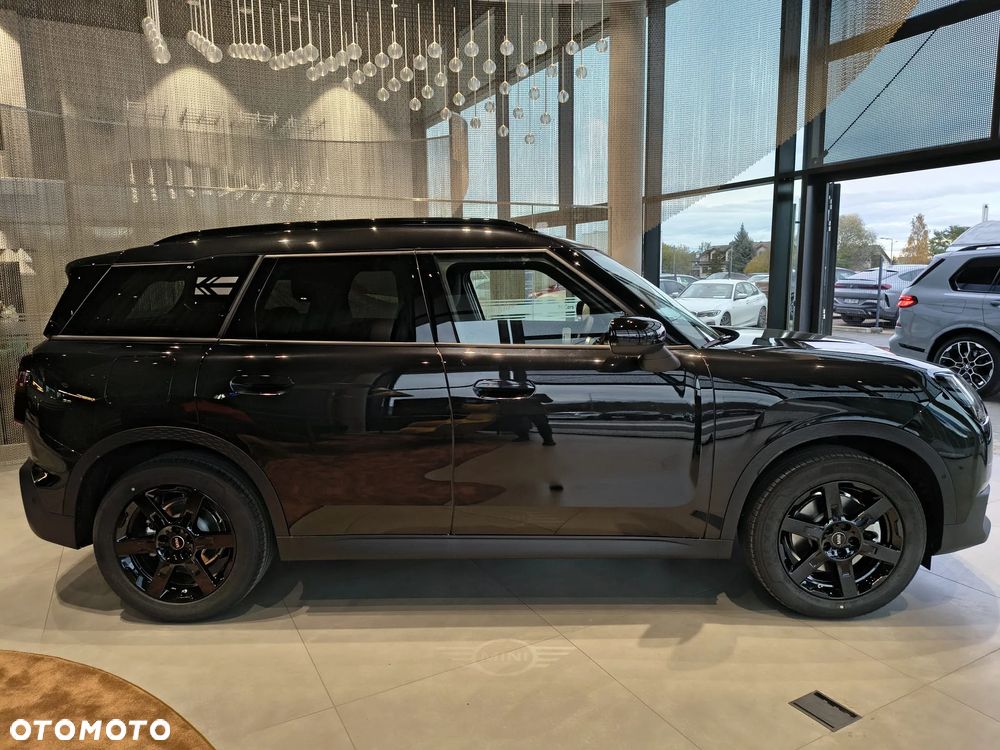 MINI Countryman Cooper ALL4 Classic Trim - 8