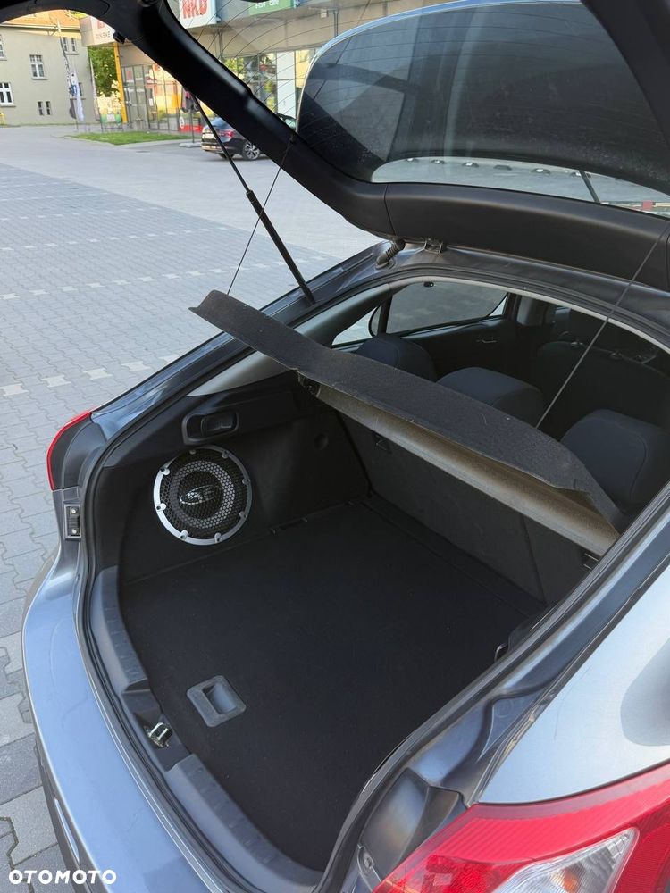 Mitsubishi Lancer 1.8 Intense - 13