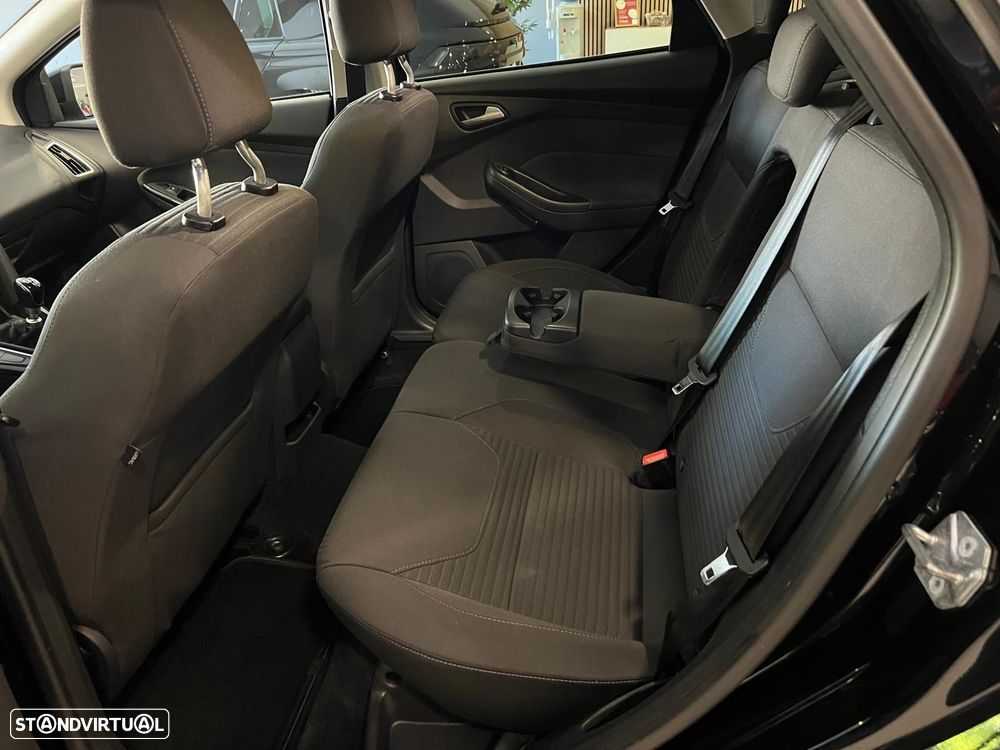 Ford Focus 1.5 TDCi Titanium - 18