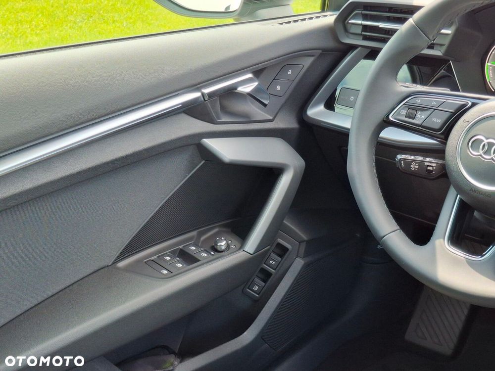 Audi A3 Sportback - 18