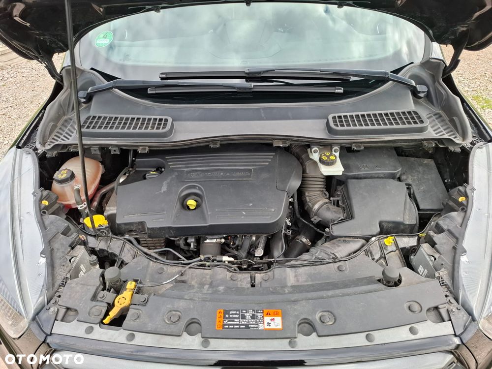 Ford Kuga 2.0 TDCi 4x2 ST-Line - 27